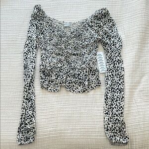 Urban Outfitters Black and White Ruched Long Sleeve Blouse